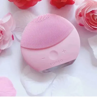 Силіконова щітка-масажер для чищення обличчя Foreo Luna mini